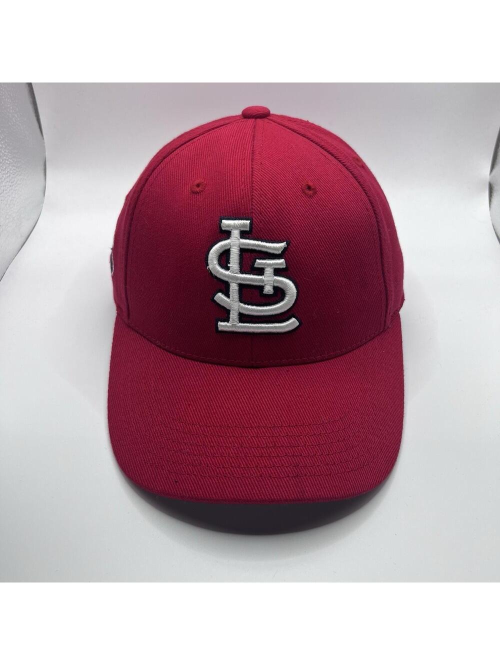 Vintage St. Louis Cardinals baseball adjustable genuine merchandise Red Cap Hat